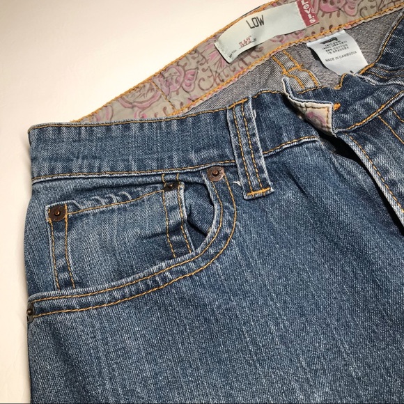 Levis 542 Low Denim Capris - Picture 3 of 12